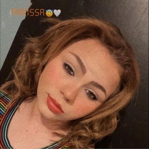 Meet your Posher, Marissa